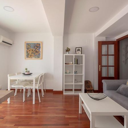 סביליה Calle San Jacinto, 57 Apartamento מראה חיצוני תמונה