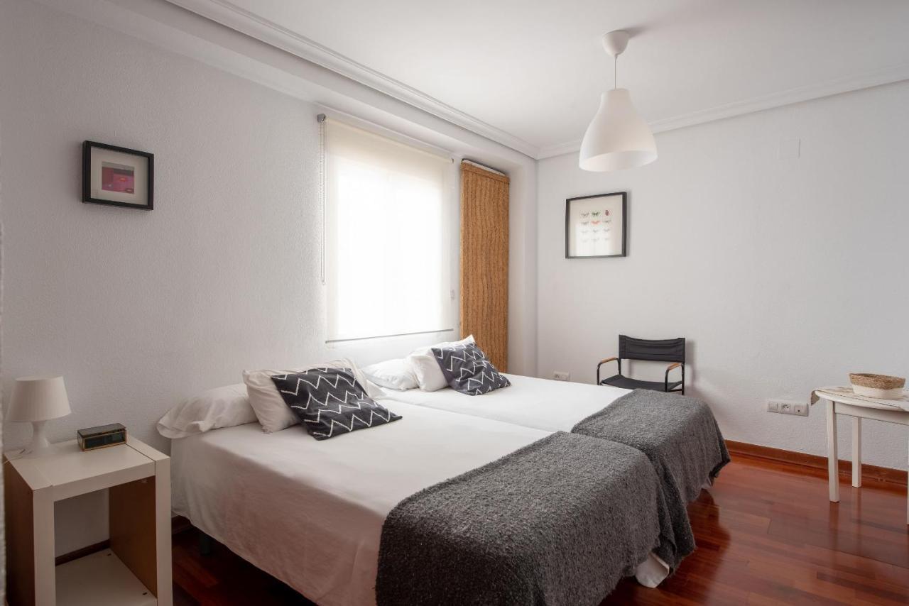 סביליה Calle San Jacinto, 57 Apartamento מראה חיצוני תמונה