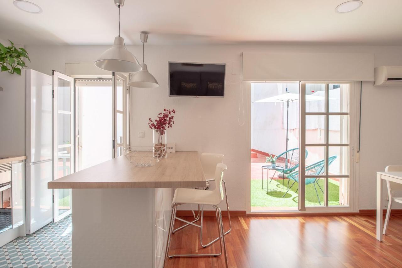 סביליה Calle San Jacinto, 57 Apartamento מראה חיצוני תמונה