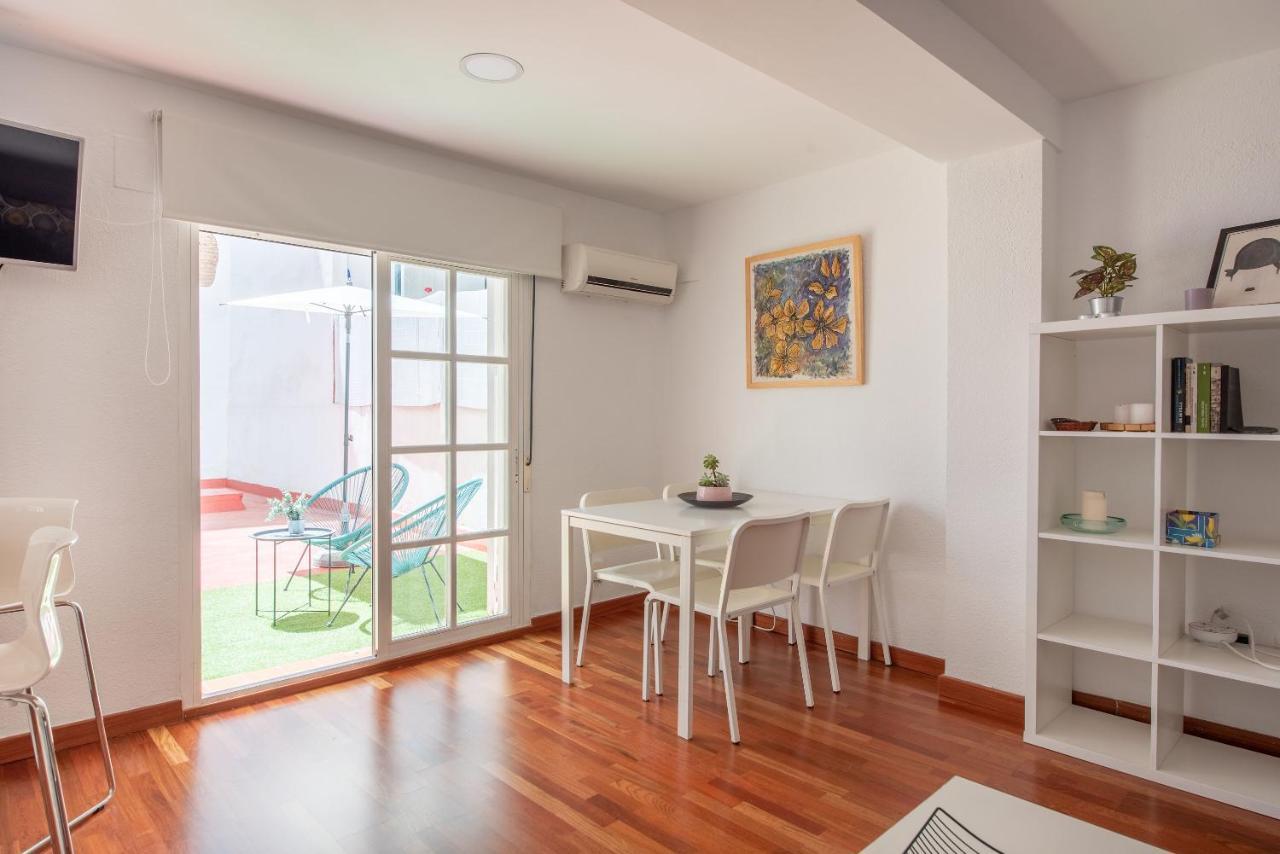 סביליה Calle San Jacinto, 57 Apartamento מראה חיצוני תמונה