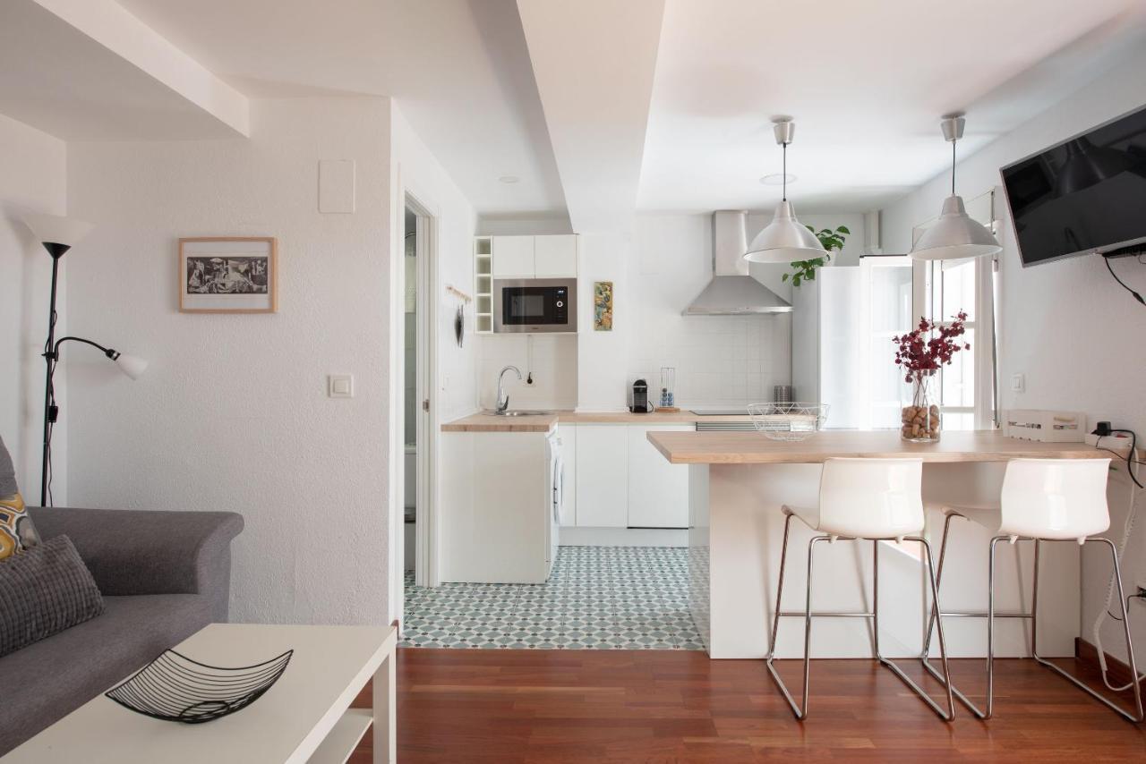 סביליה Calle San Jacinto, 57 Apartamento מראה חיצוני תמונה