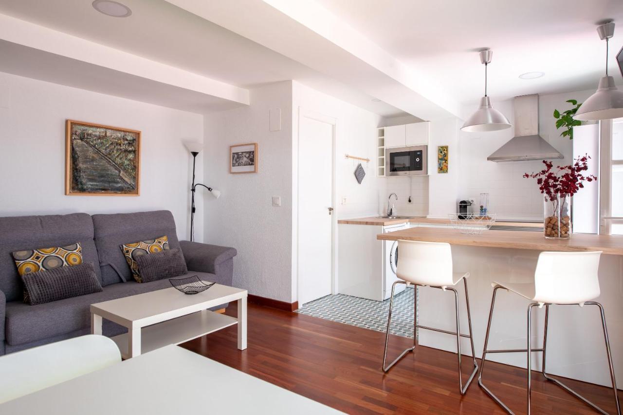 סביליה Calle San Jacinto, 57 Apartamento מראה חיצוני תמונה
