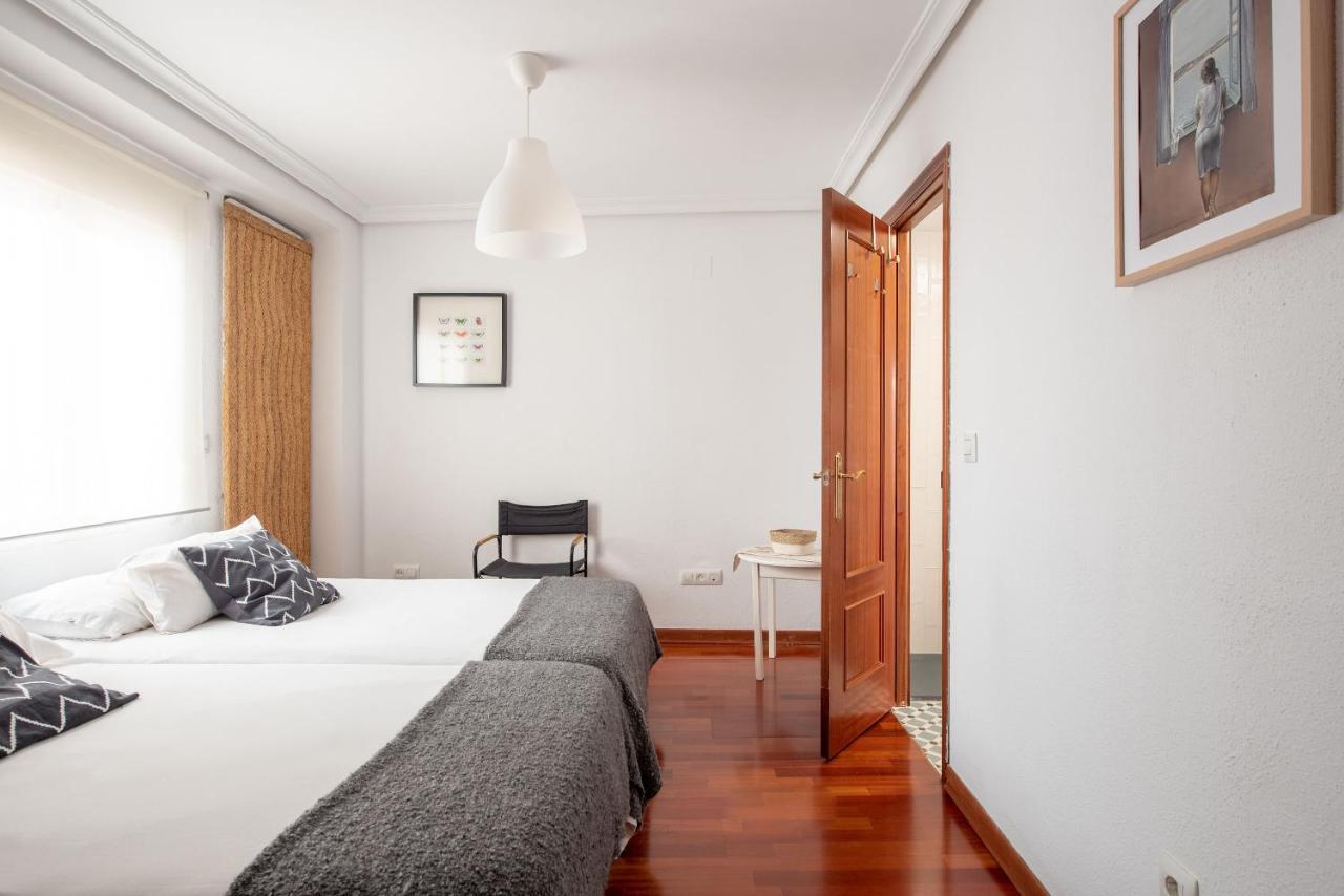 סביליה Calle San Jacinto, 57 Apartamento מראה חיצוני תמונה